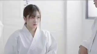 普通人无法企及的容貌、性格、服务兼备的Hcup下流身体的完美爱人，如果作为普通员工的我能借社长一天的话…菊乃らん